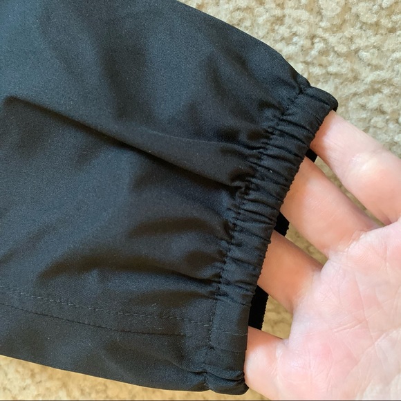 Cole Haan Water Resistant Packable Woven Jacket - Picture 8 of 8